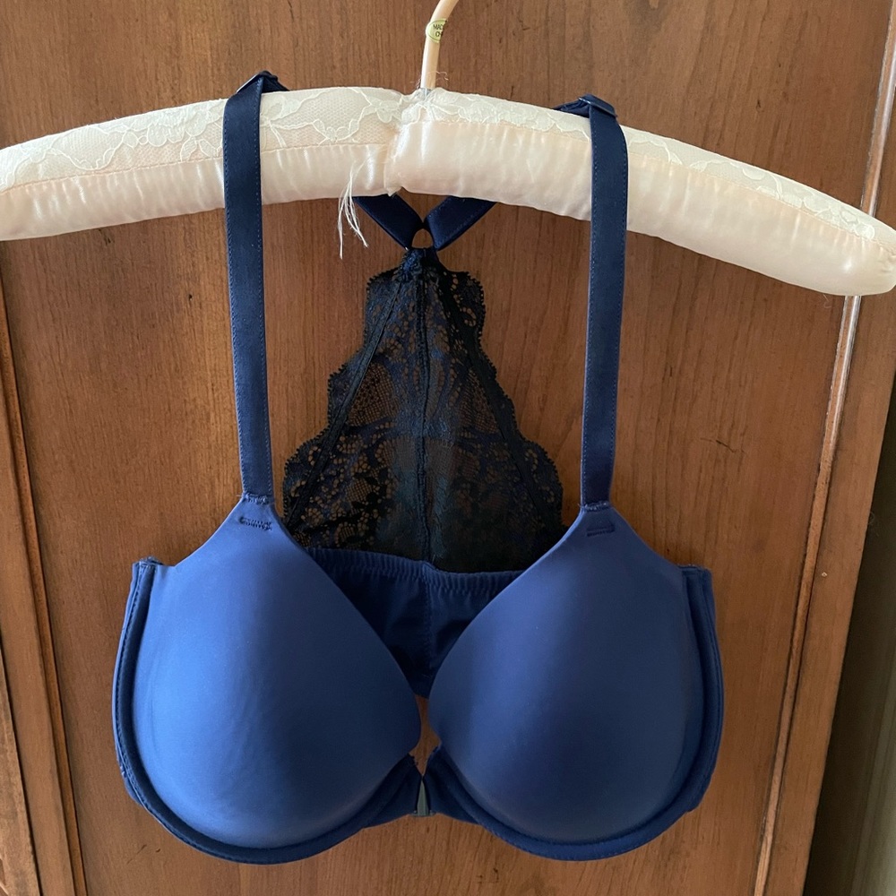 Wacoal Lace Impression Racerback Bra - 34DD